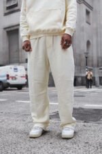 PANTALÓN BAGGY LISO